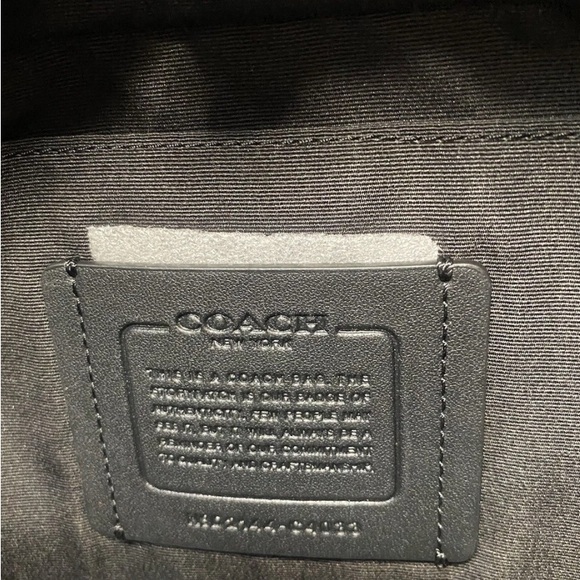 Coach Green Crossbody Bag - Picture 7 of 7